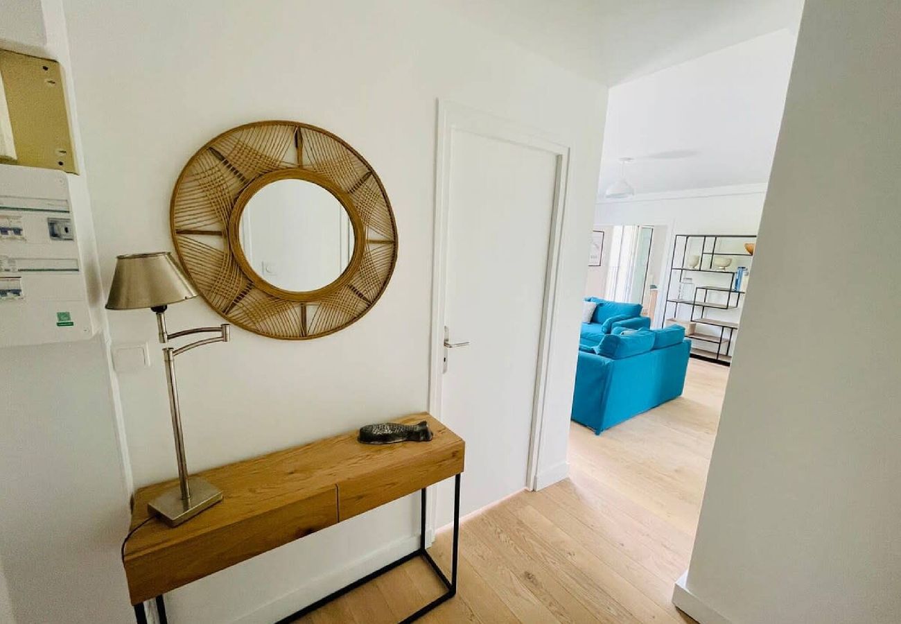 Apartment in La Rochelle - Le Cordeliers Confort - Parking Wifi 