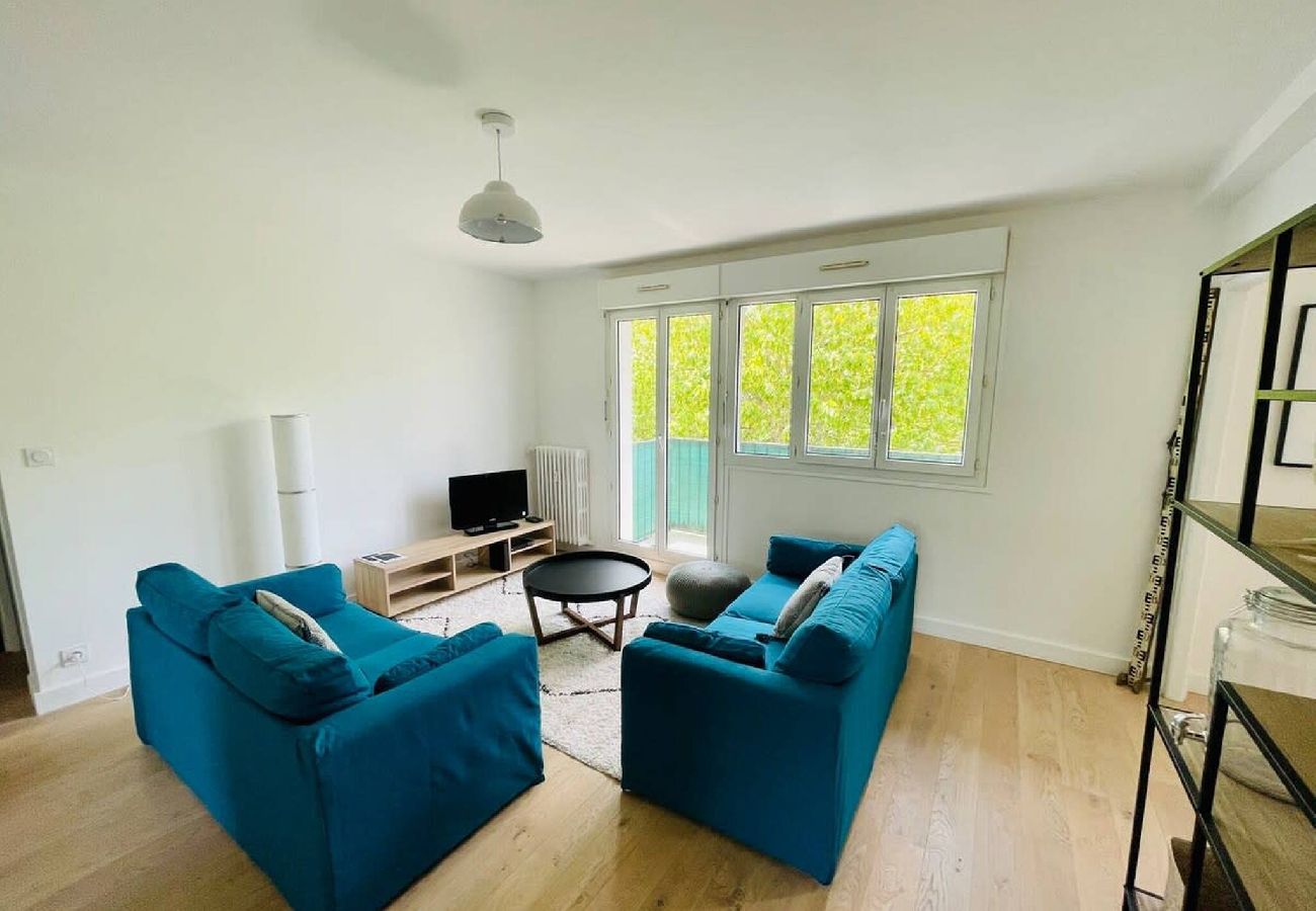 Apartment in La Rochelle - Le Cordeliers Confort - Parking Wifi 