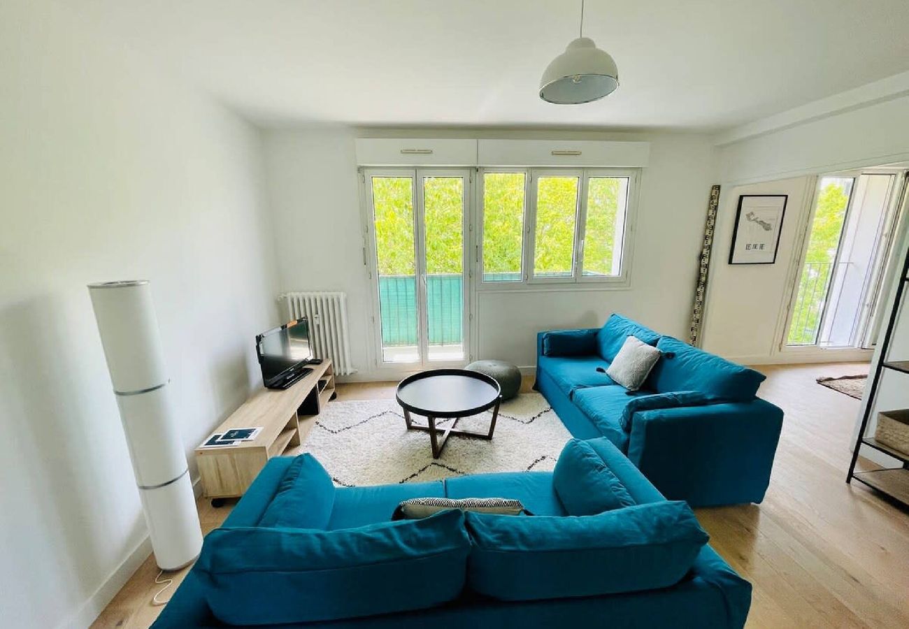 Apartment in La Rochelle - Le Cordeliers Confort - Parking Wifi 