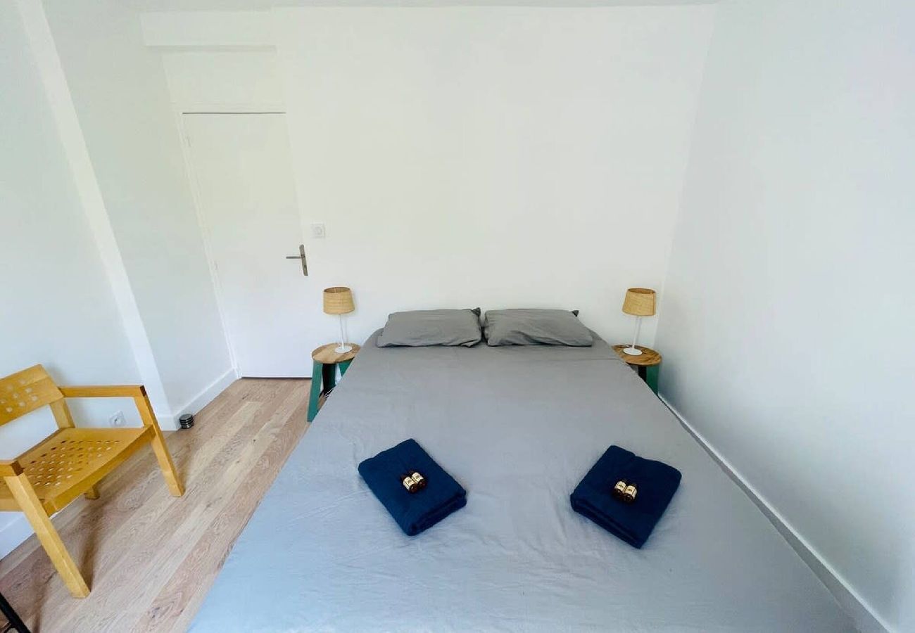 Apartment in La Rochelle - Le Cordeliers Confort - Parking Wifi 