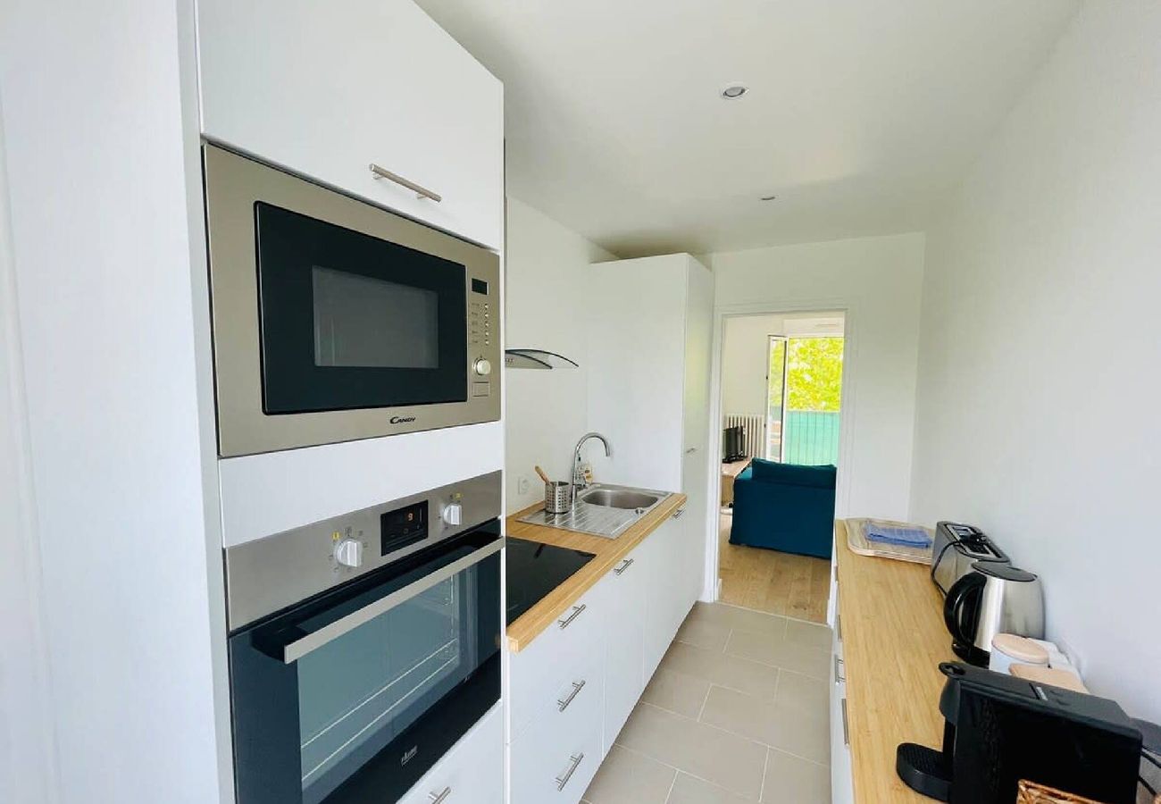 Apartment in La Rochelle - Le Cordeliers Confort - Parking Wifi 