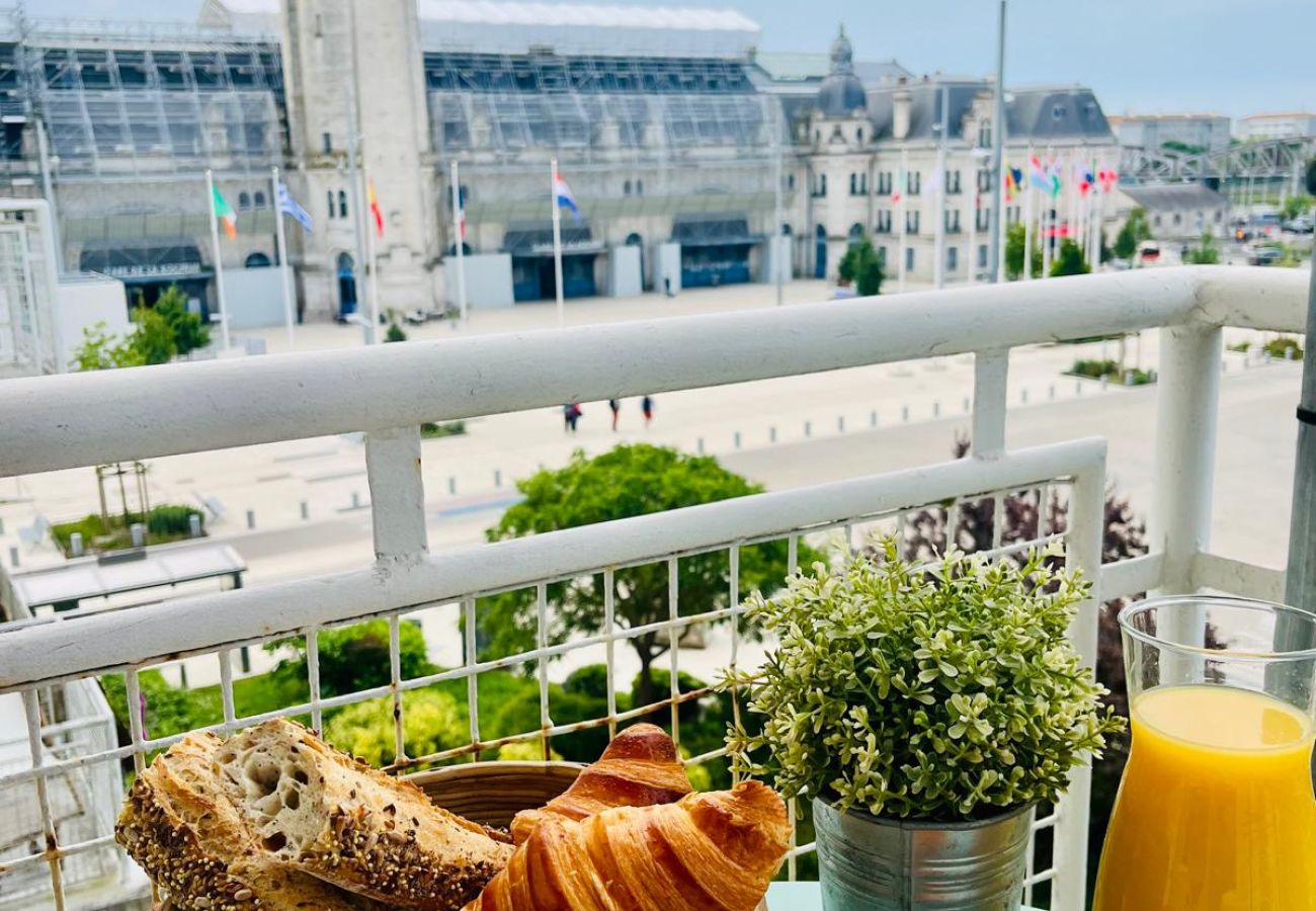Rent by room in La Rochelle - Centre ville, chambre à louer en colocation