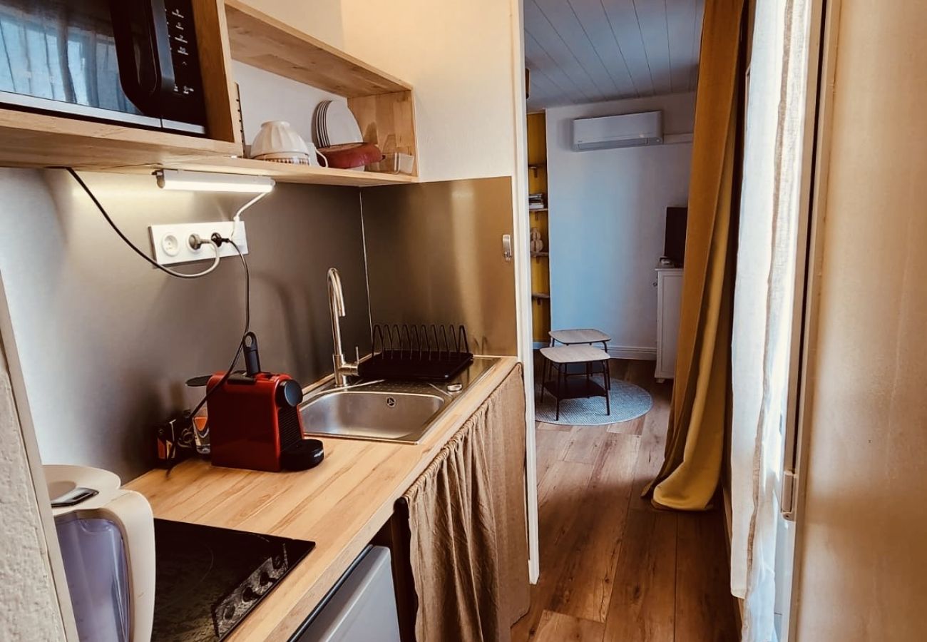 Apartment in La Rochelle - Au coeur de ville de la rochelle, appartement pour 4