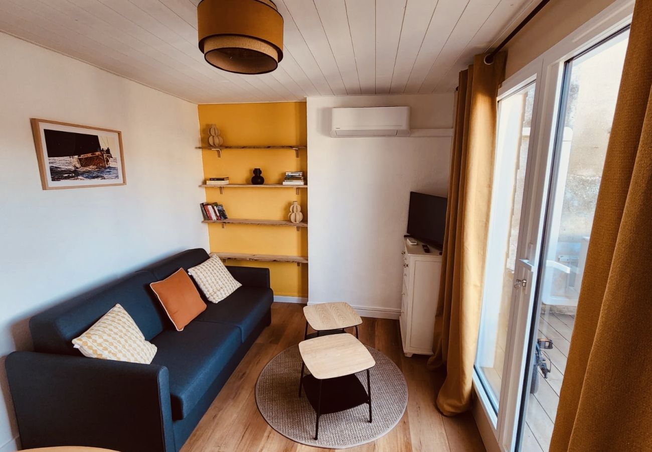 Apartment in La Rochelle - Au coeur de ville de la rochelle, appartement pour 4