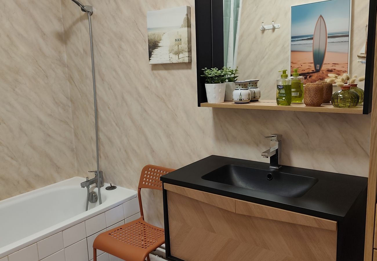 Apartment in La Rochelle - Le sole mio pour 4 personnes