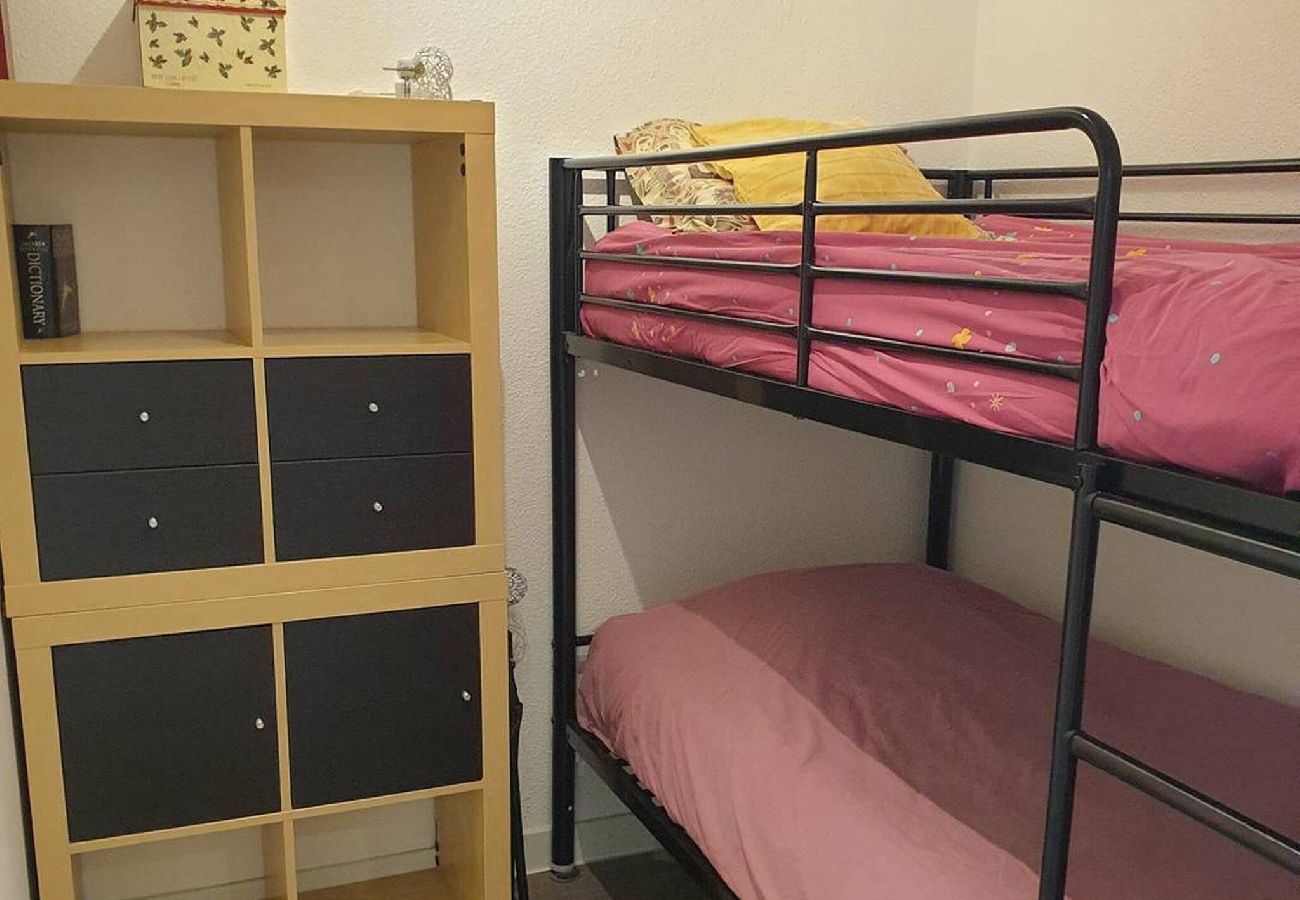 Apartment in La Grande-Motte - Quartier couchant, t2 cabine pour 4 N107