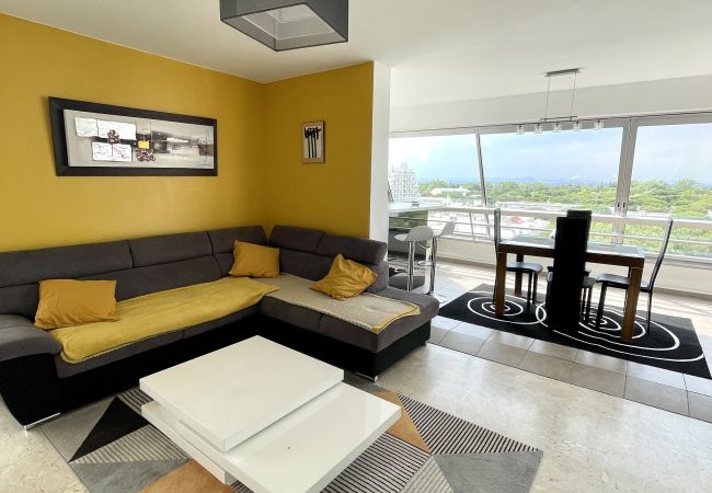 Apartment in La Grande-Motte - Résidence avec piscine, t4 pour 6 N113