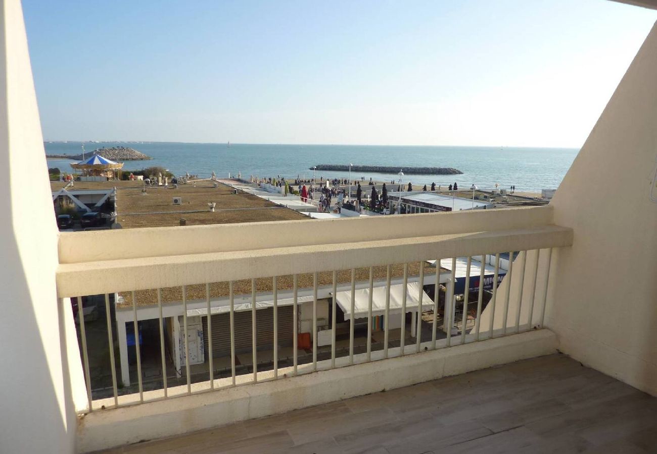 Apartment in La Grande-Motte - Première ligne Mer, t3 duplex pour 6 N05