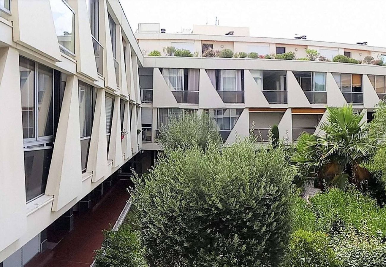Apartment in La Grande-Motte - Coeur de ville, t2 pour 4 N13 