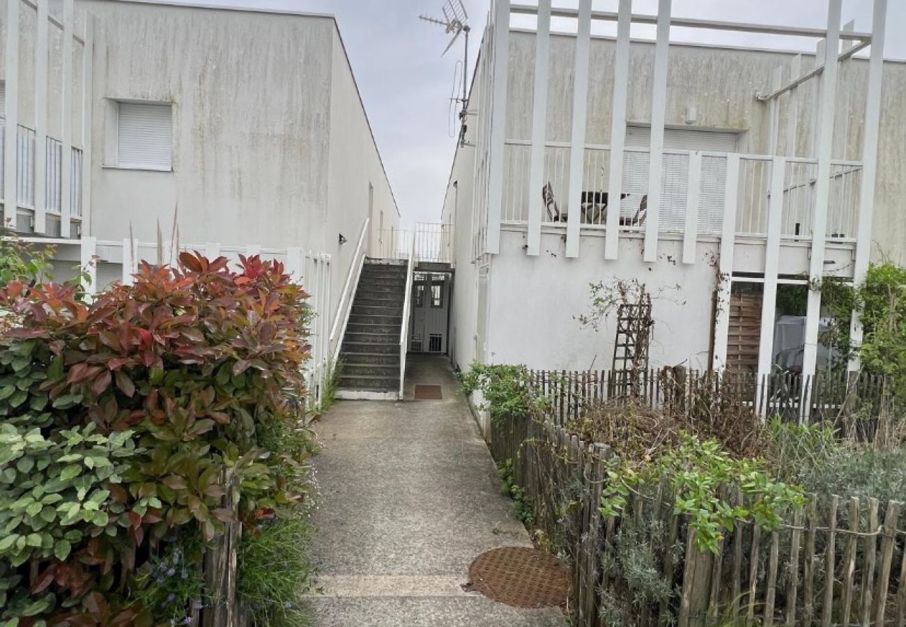 Appartement à La Rochelle - La tour carrée, t2 avec parking