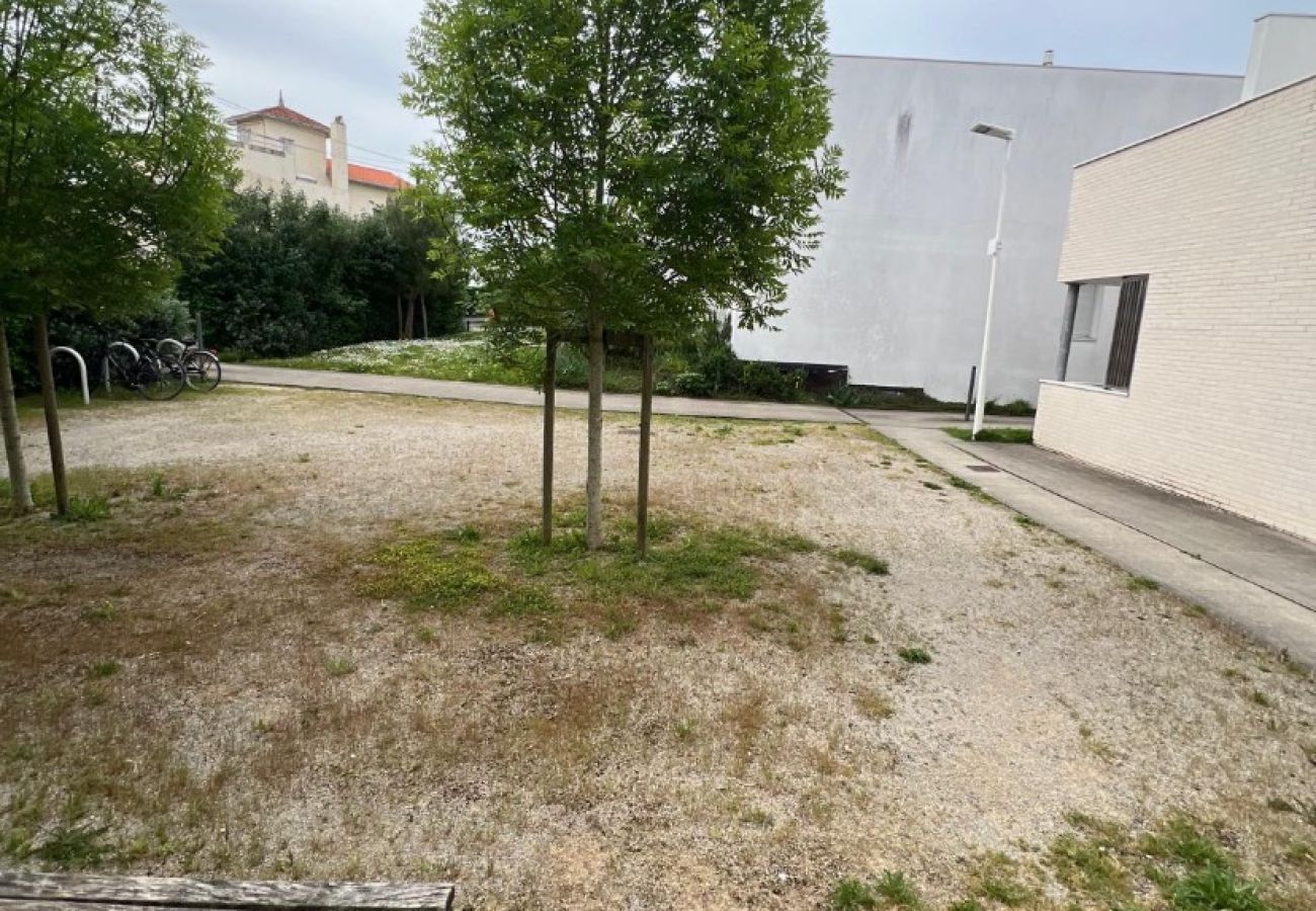 Appartement à La Rochelle - La tour carrée, t2 avec parking