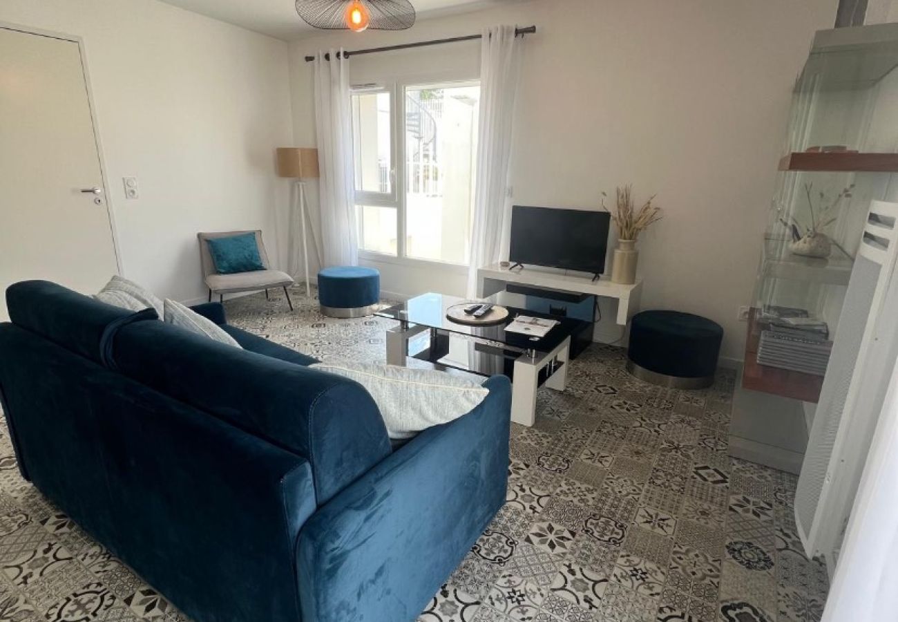 Appartement à La Rochelle - La tour carrée, t2 avec parking