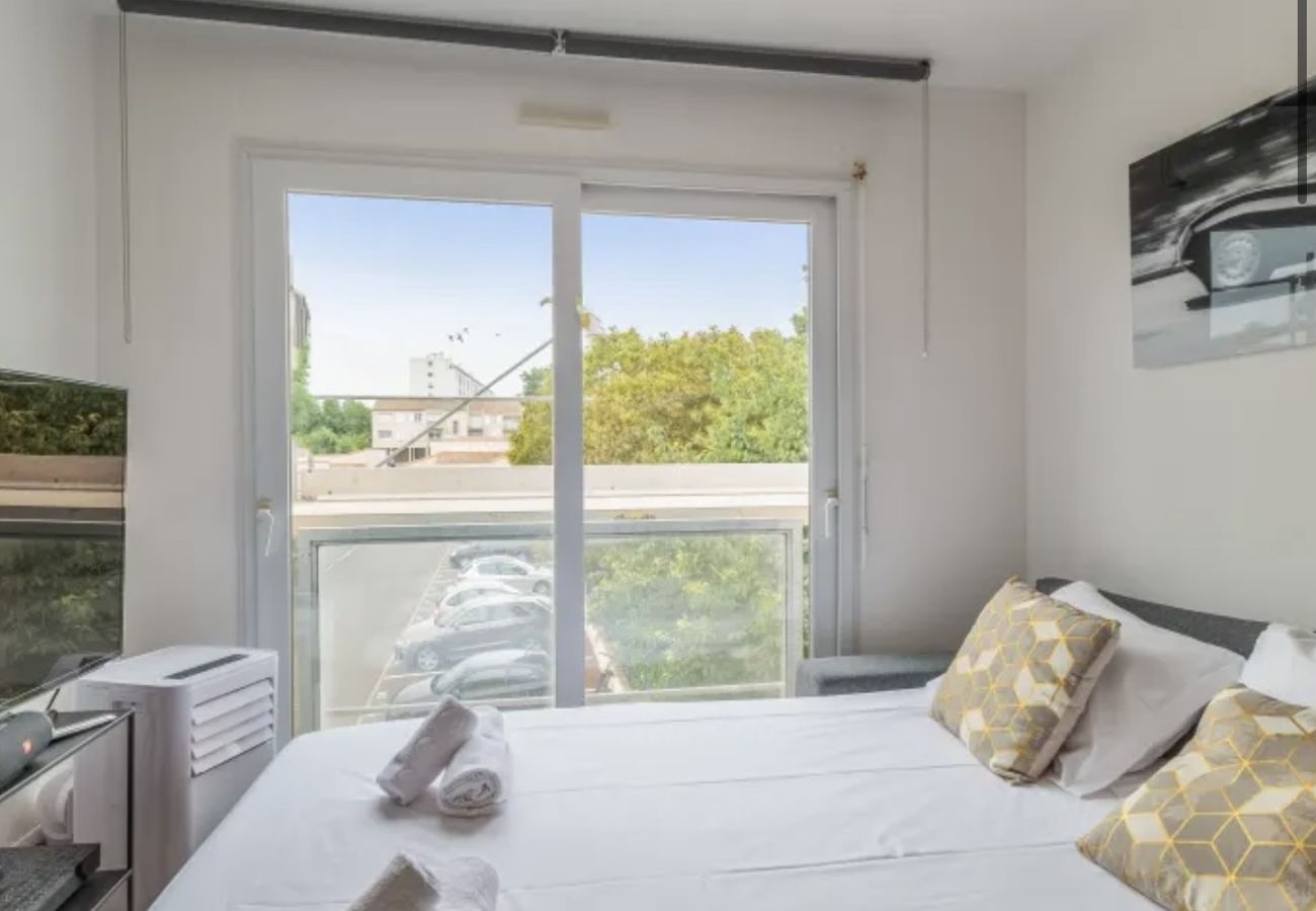 Appartement à La Rochelle - Appartement t2 4 couchages et parking