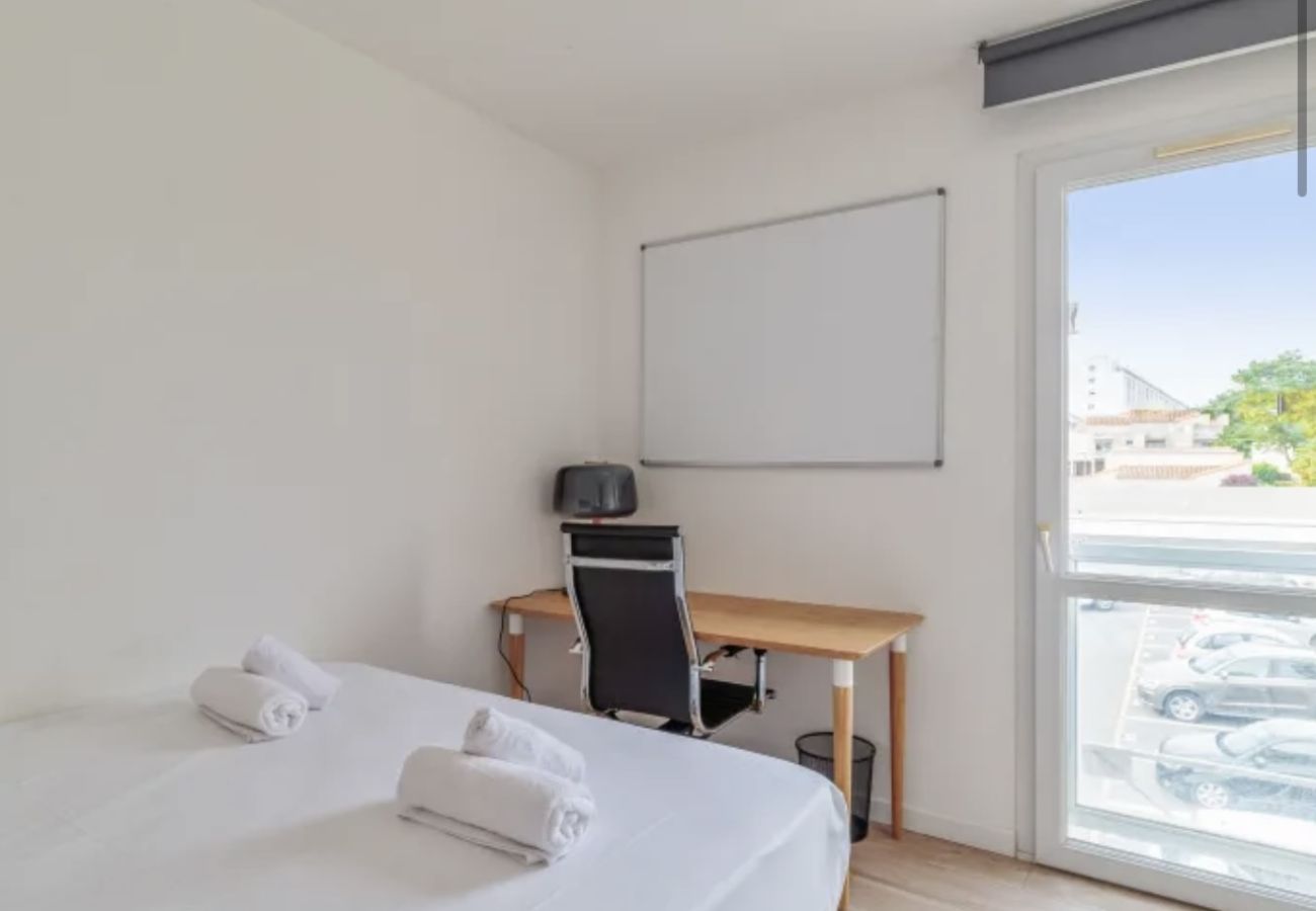 Appartement à La Rochelle - Appartement t2 4 couchages et parking