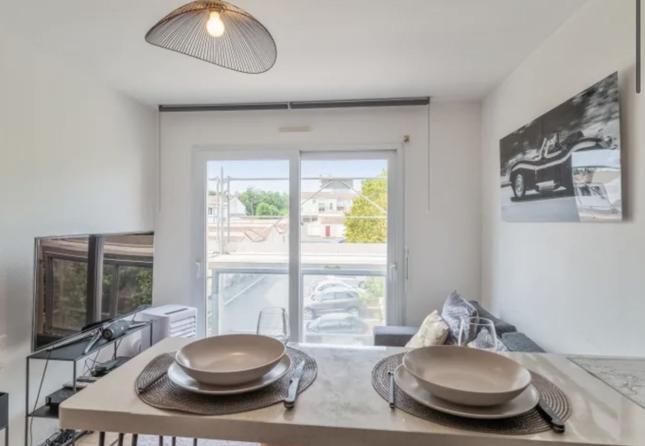 Appartement à La Rochelle - Appartement t2 4 couchages et parking