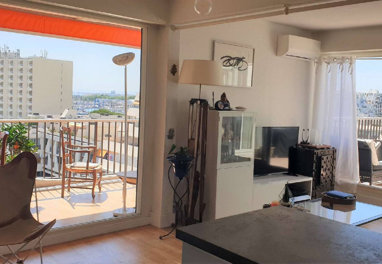 Appartement à La Grande-Motte - Coeur de ville, t2 cabine pour 4 N127