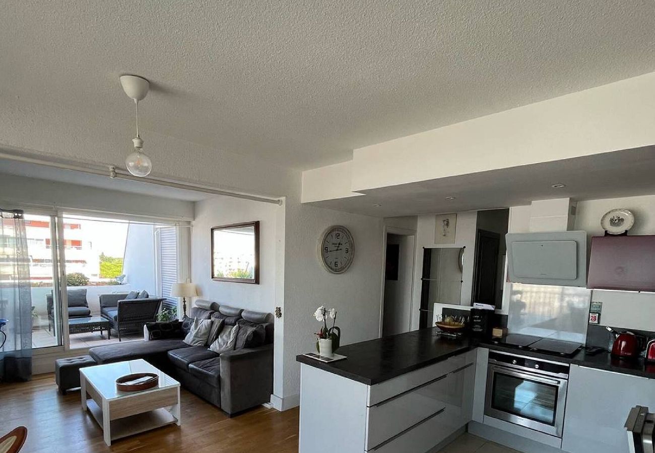Appartement à La Grande-Motte - Coeur de ville, t2 cabine pour 4 N127