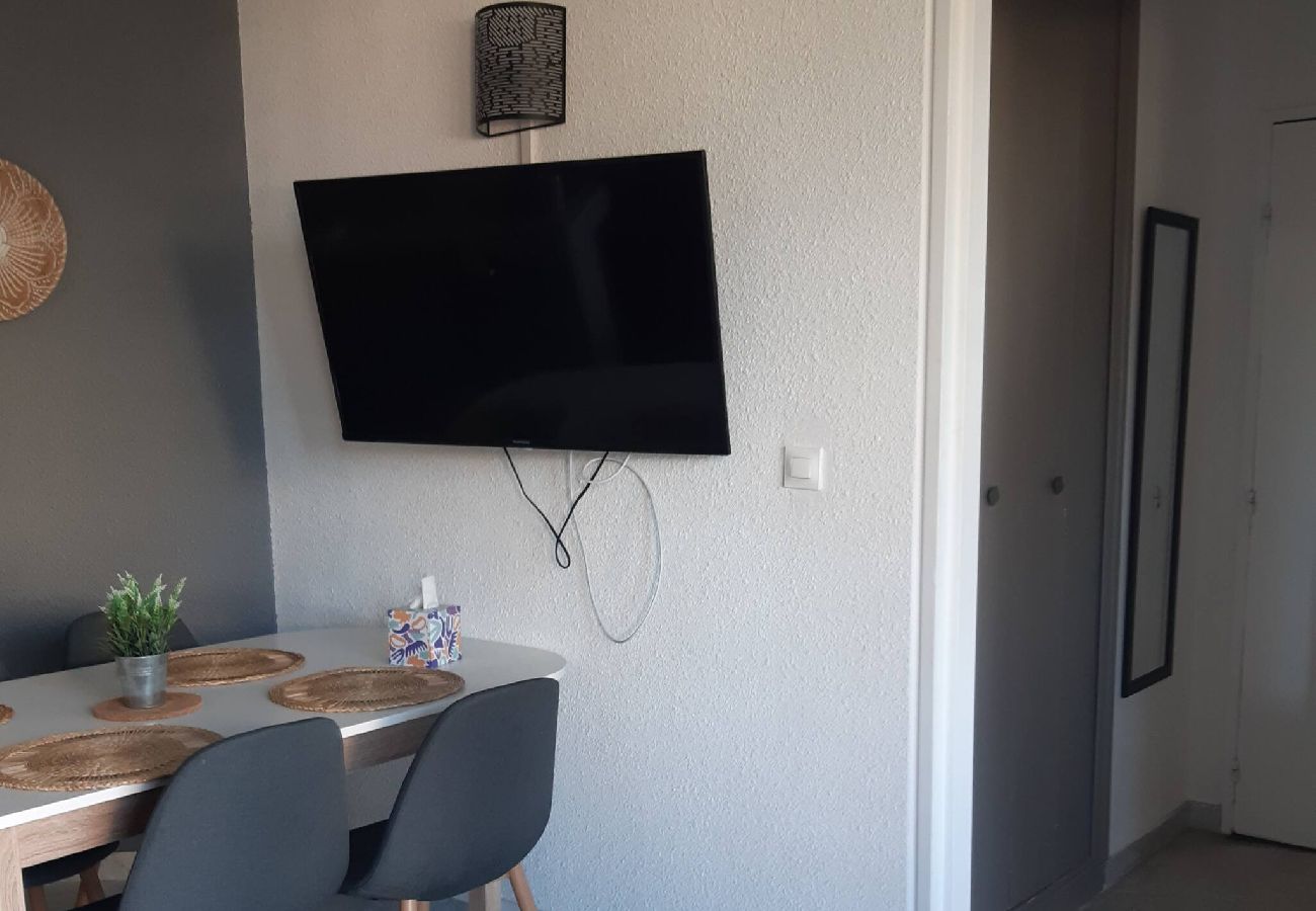 Appartement à La Grande-Motte - Proche Port, t2 pour 4 N39 