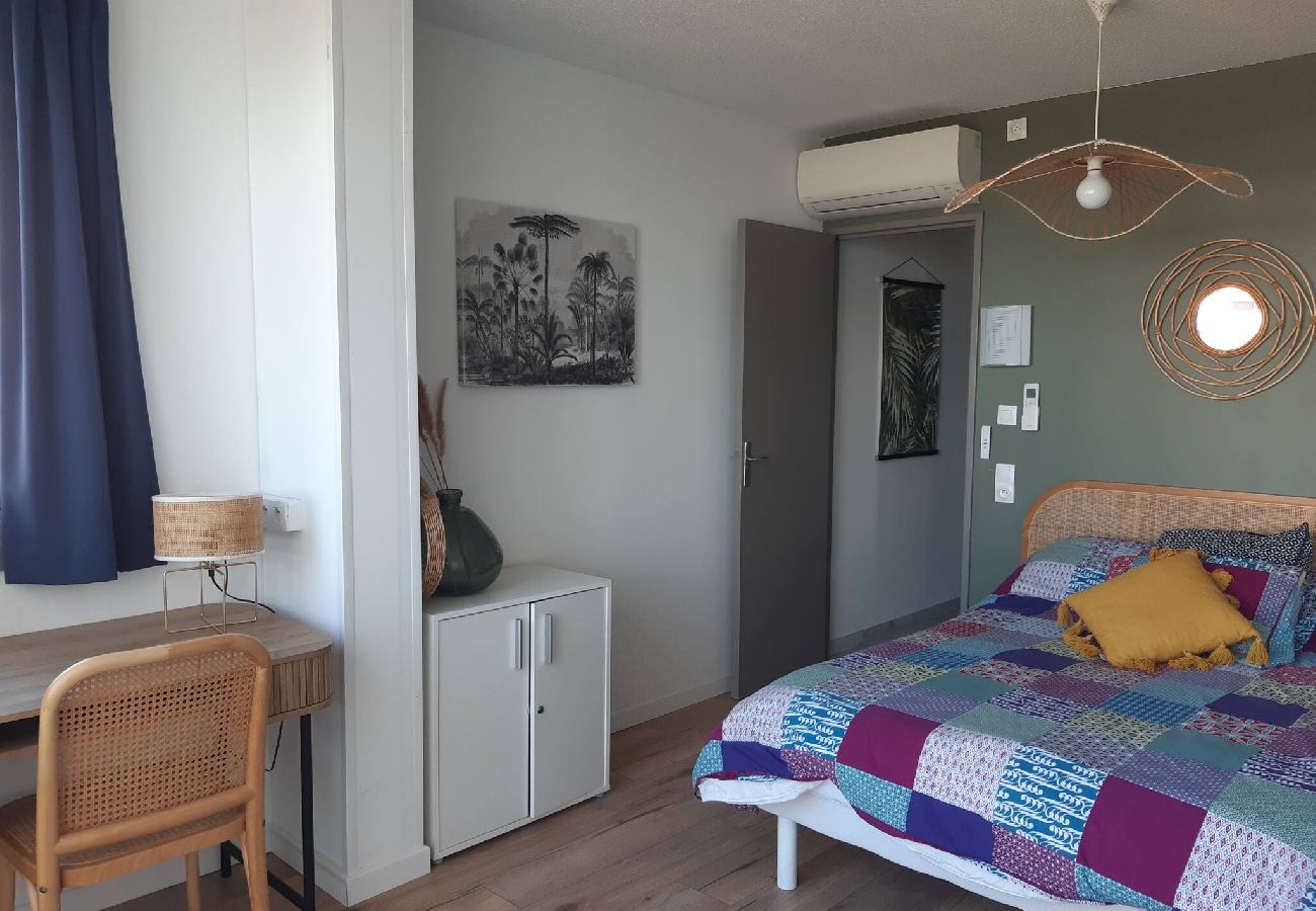 Appartement à La Grande-Motte - Proche Port, t2 pour 4 N39 