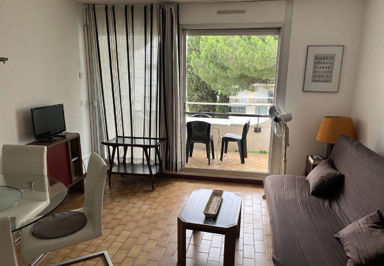 Studio à La Grande-Motte - A 200m de la plage, studio pour 4 N68