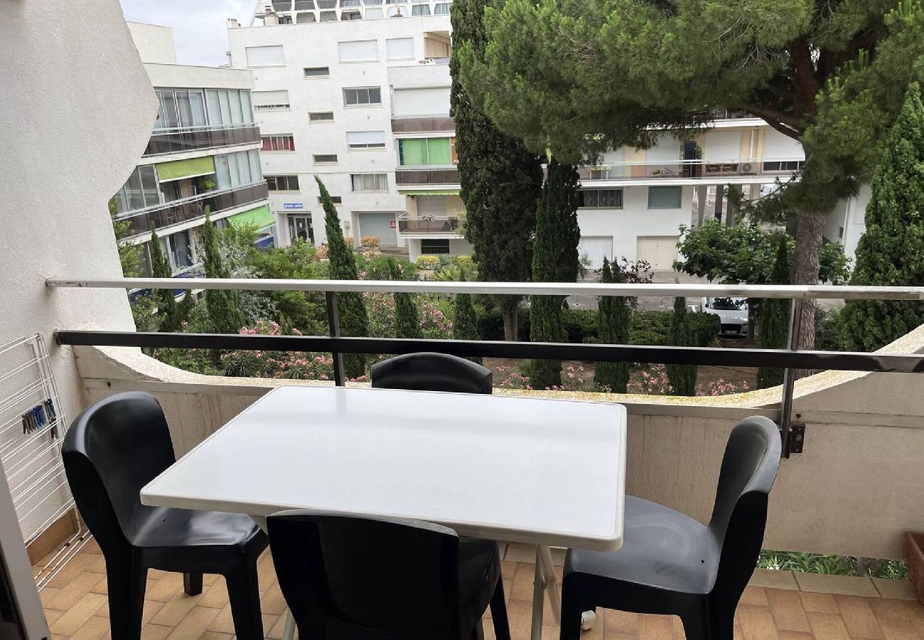 Studio à La Grande-Motte - A 200m de la plage, studio pour 4 N68