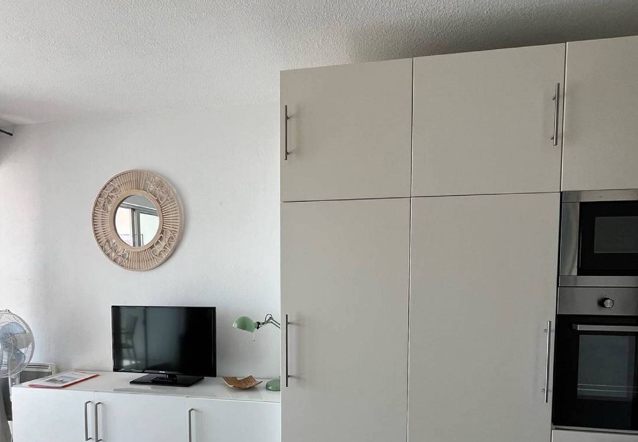 Studio à La Grande-Motte - Au coeur de la Grande Motte, proche plage N59