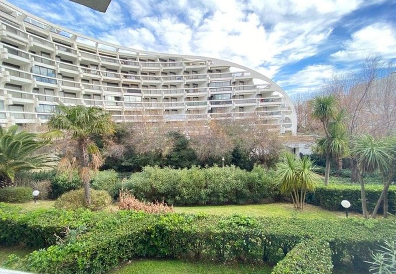 Studio à La Grande-Motte - Au couchant, studio pour 4 adultes et 1 enfant N69 
