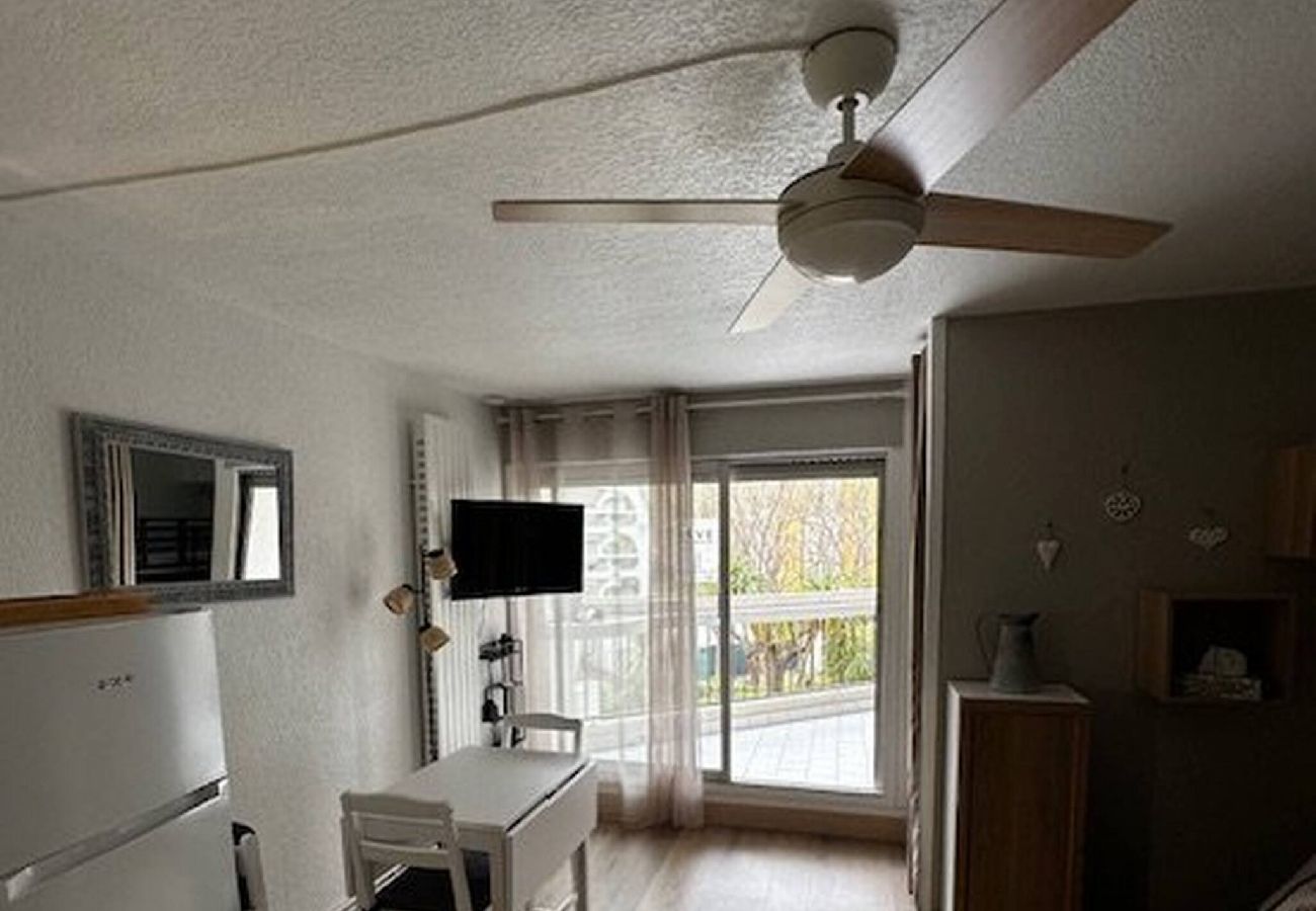 Studio à La Grande-Motte - Au couchant, studio pour 4 adultes et 1 enfant N69 