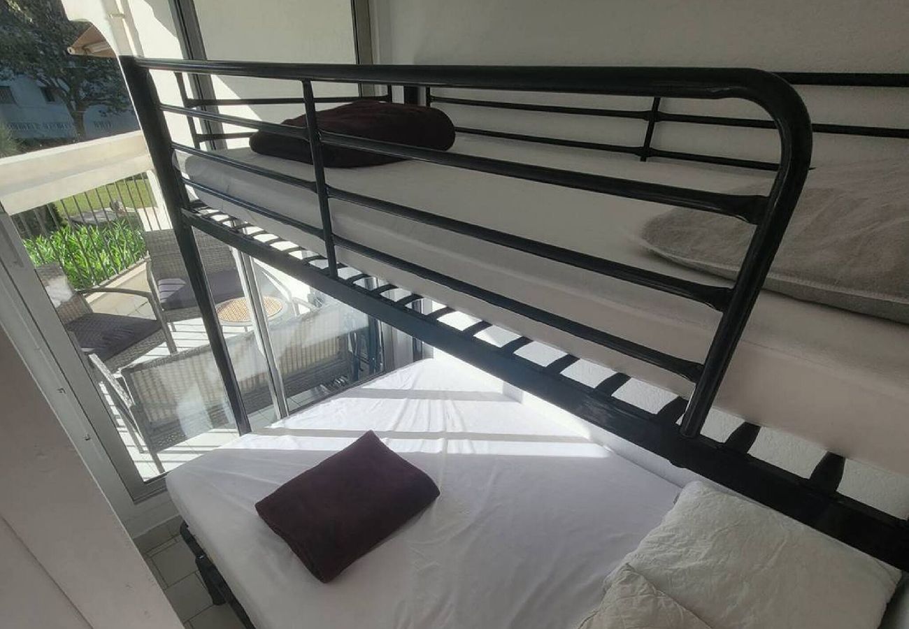 Studio à La Grande-Motte - Au couchant, studio pour 4 adultes et 1 enfant N69 