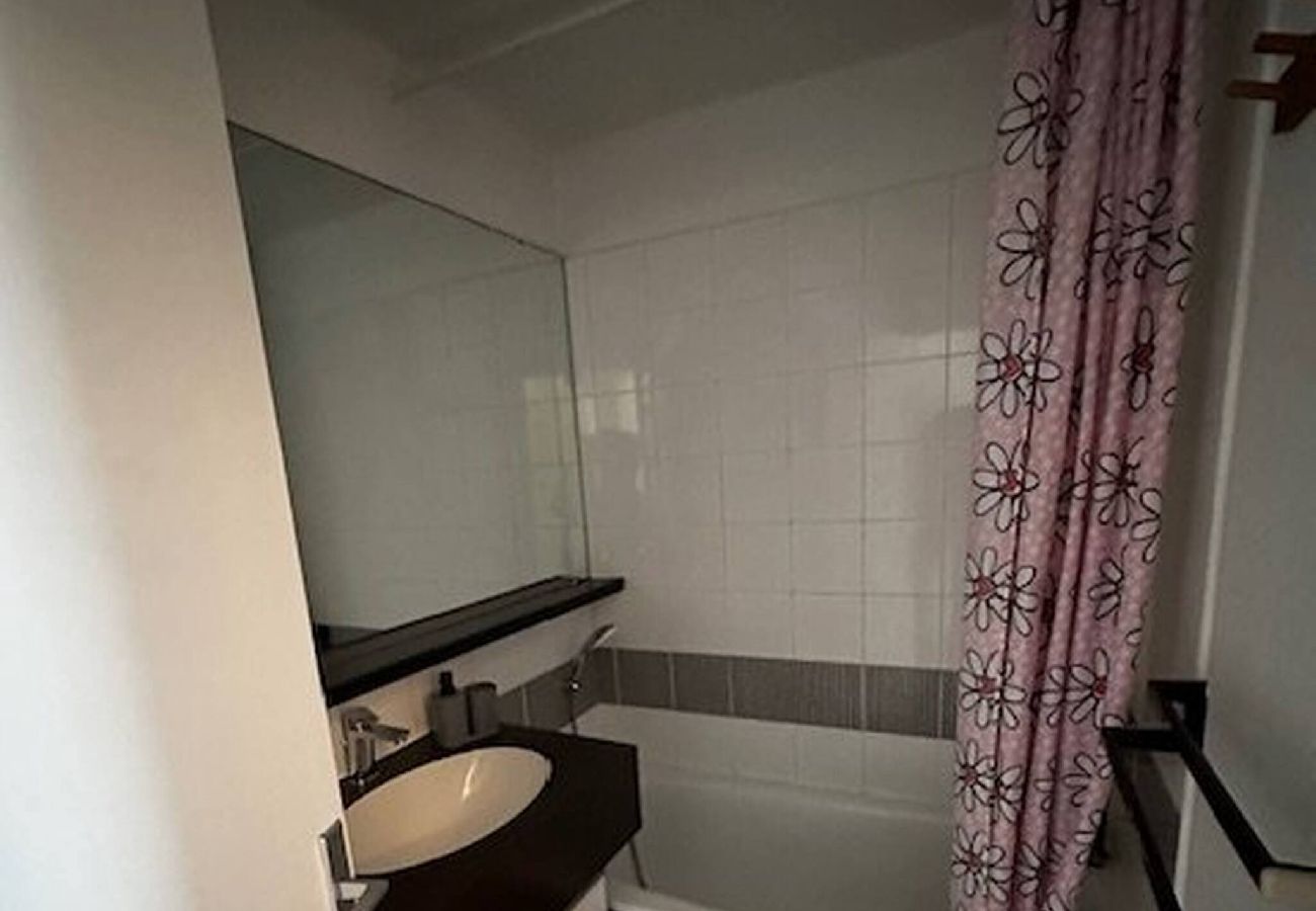 Studio à La Grande-Motte - Au couchant, studio pour 4 adultes et 1 enfant N69 