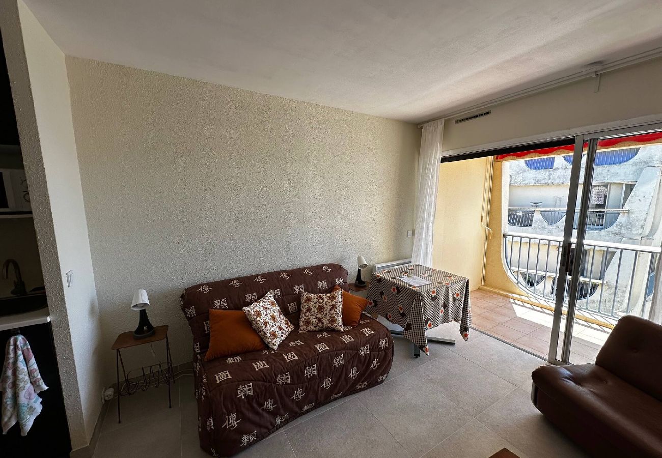 Studio à La Grande-Motte - Coeur de ville, studio avec parking N73 
