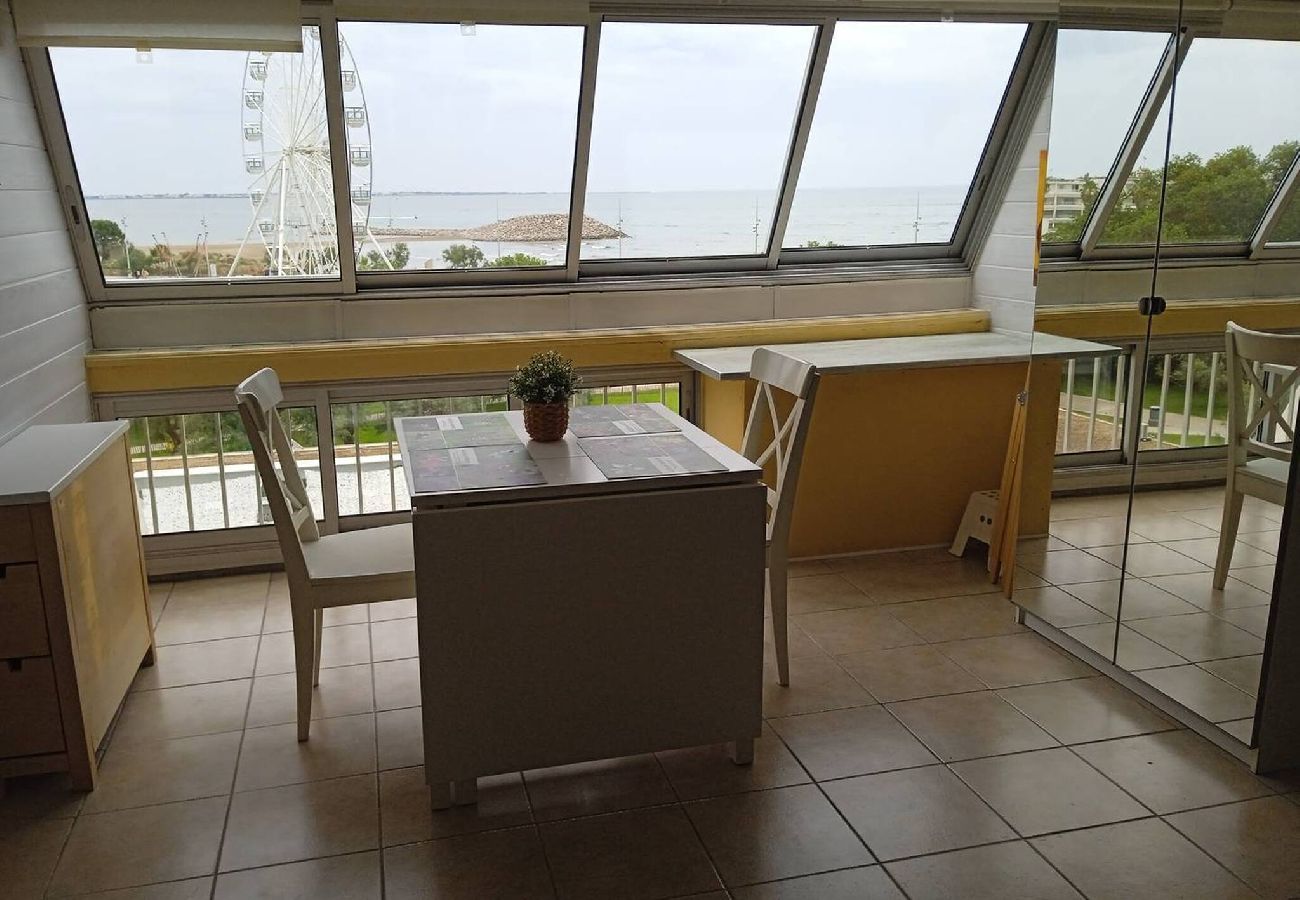 Studio à La Grande-Motte - Première ligne Plage, studio pour 2 N20