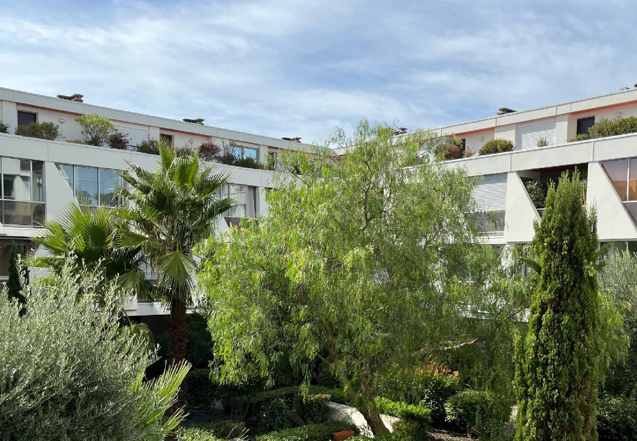 Appartement à La Grande-Motte - Coeur de ville, t2 pour 4 N13 