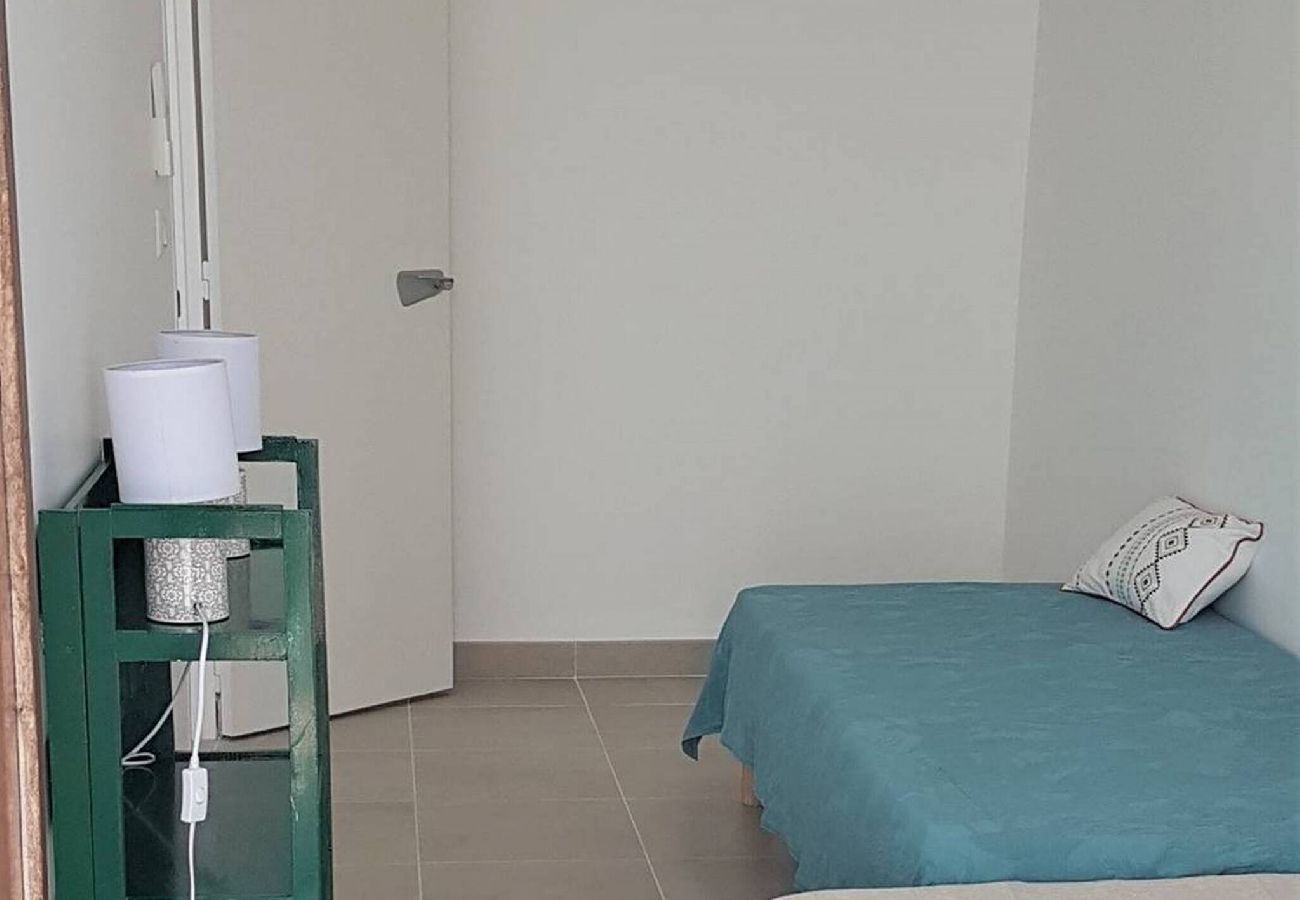 Appartement à La Grande-Motte - Vue mer, t3 pour 6 N33