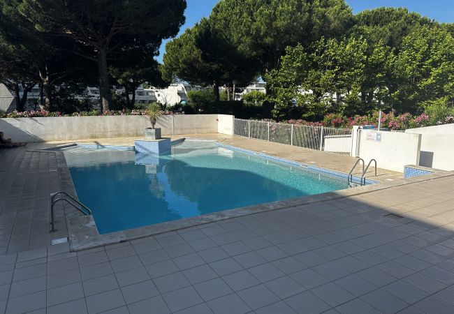Appartement à La Grande-Motte - Appartement pour 4, piscine et parking N75